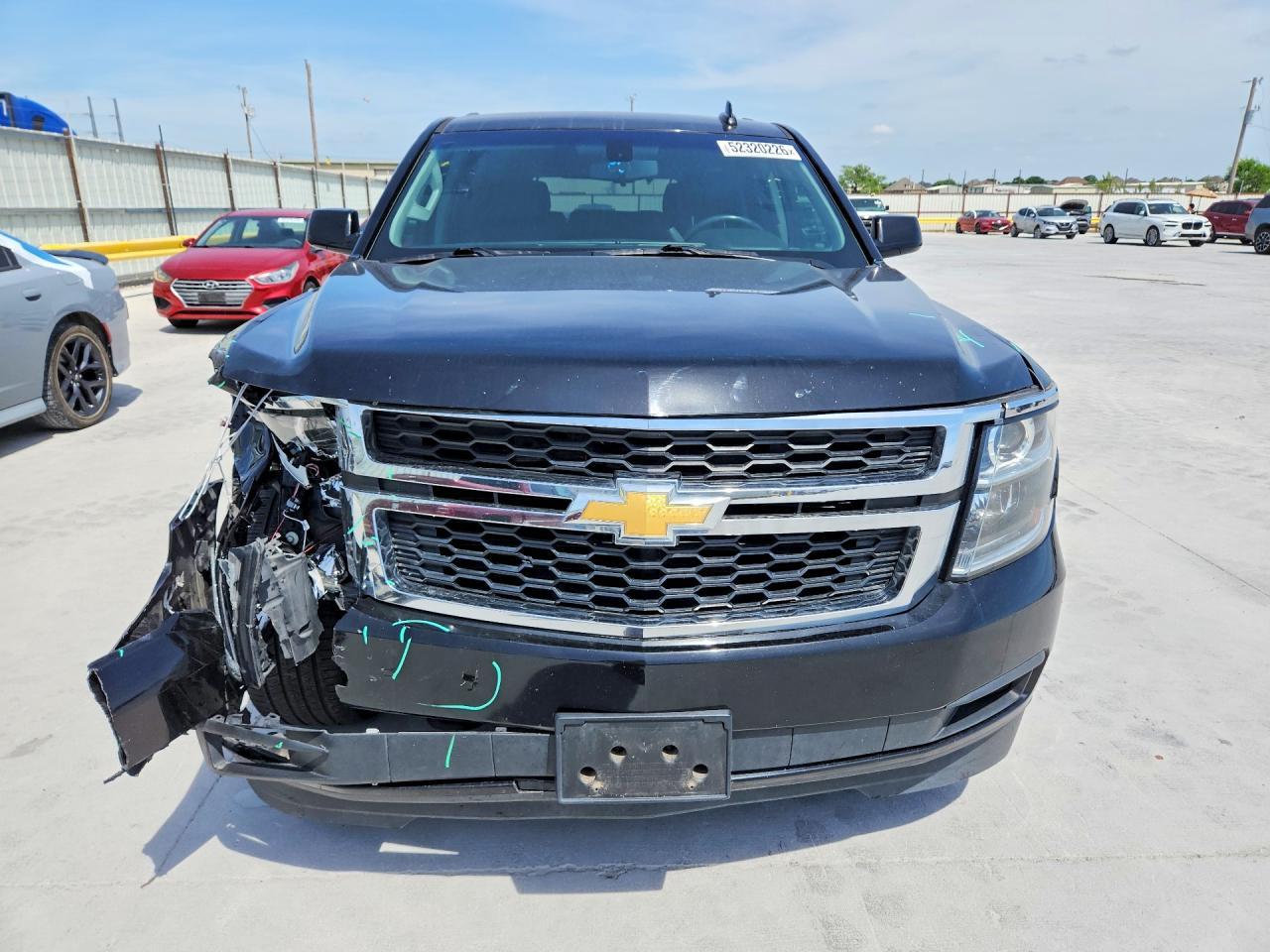 2019 Chevrolet Tahoe C1500 Ls - zdjęcie 5