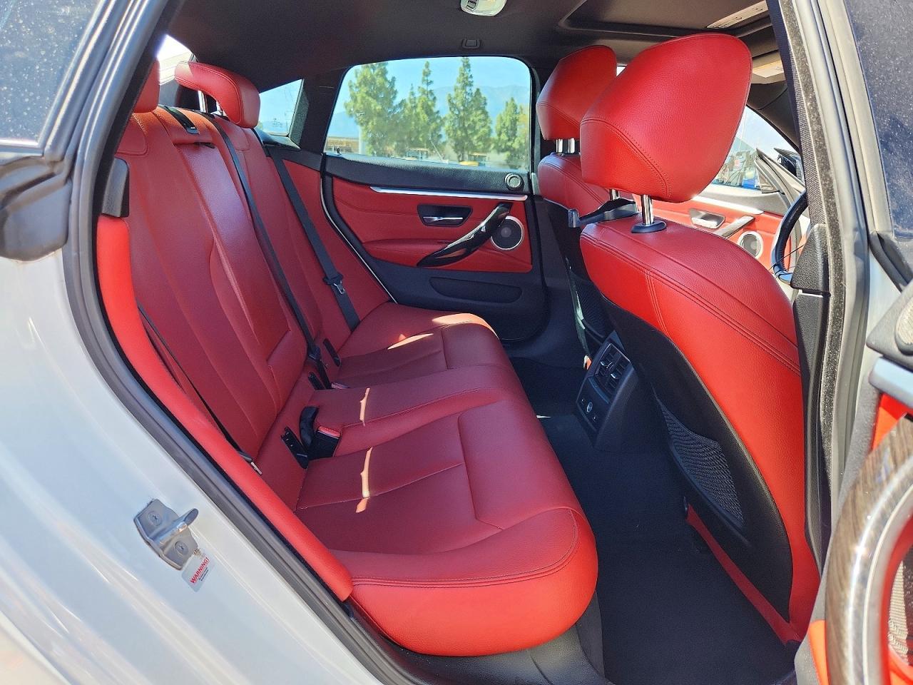 2017 BMW Seria 4 440i - zdjęcie 10