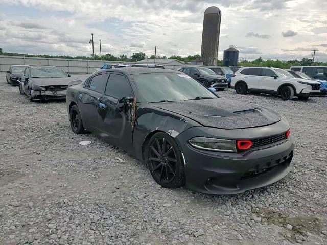 2016 Dodge Charger R - zdjęcie 13