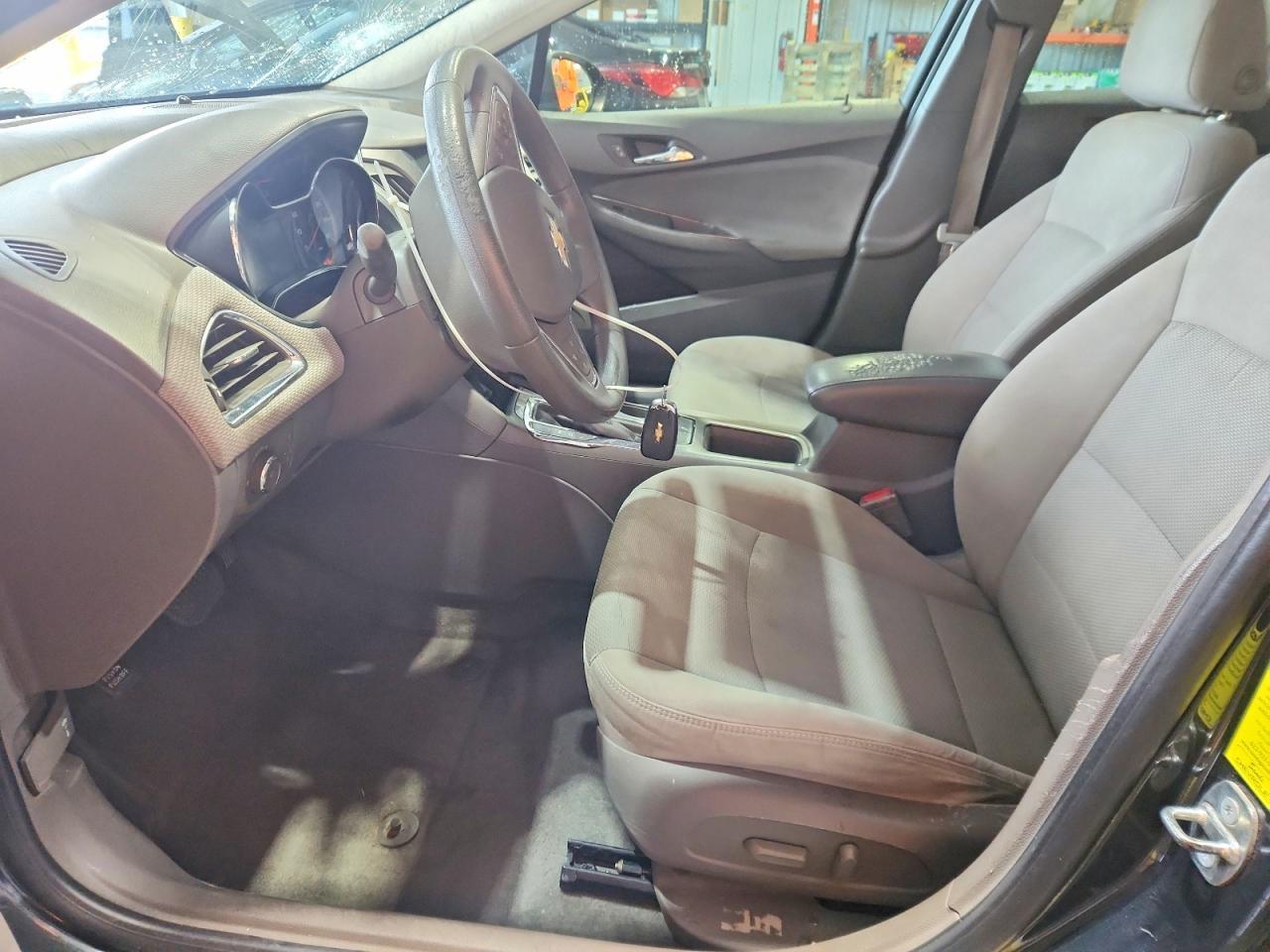 2018 Chevrolet Cruze Lt - zdjęcie 7
