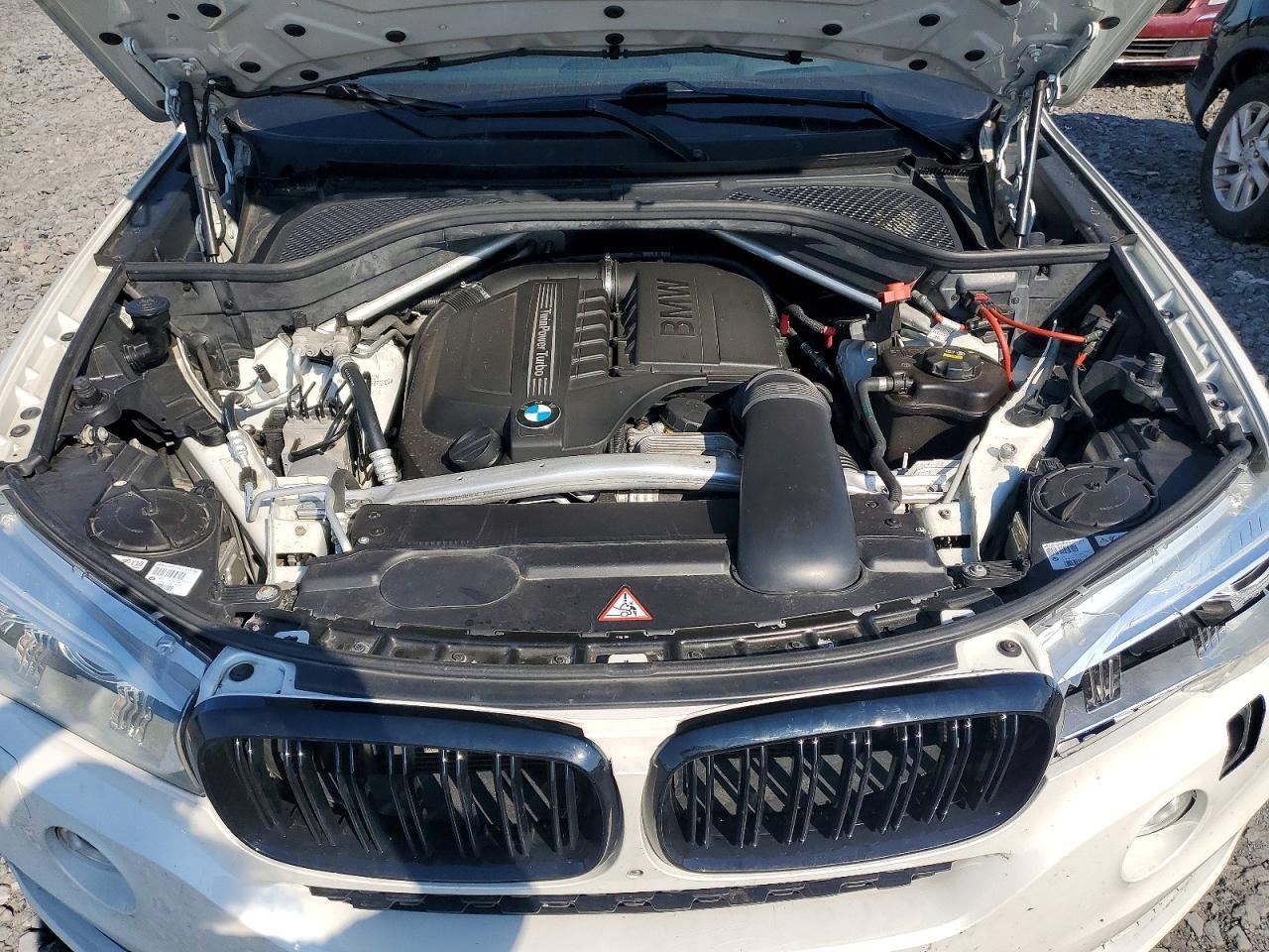 2015 BMW X5 xDrive35I - zdjęcie 12