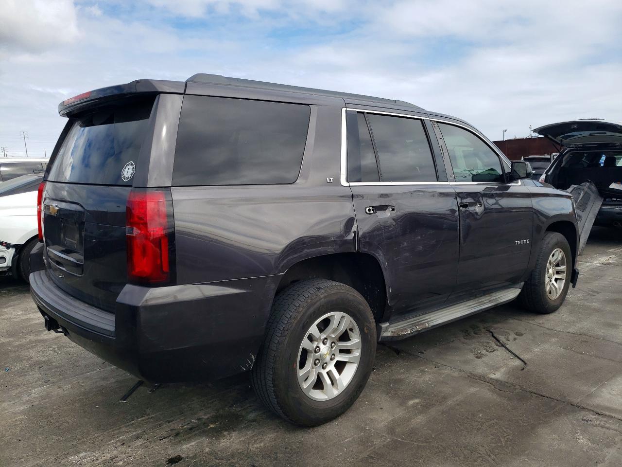 2015 Chevrolet Tahoe C1500 Lt - zdjęcie 3