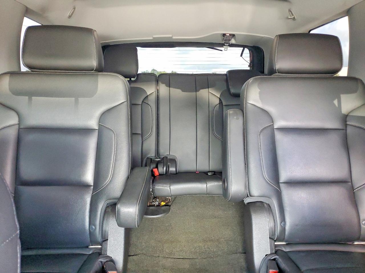 2017 Chevrolet Tahoe C1500 Lt - zdjęcie 10