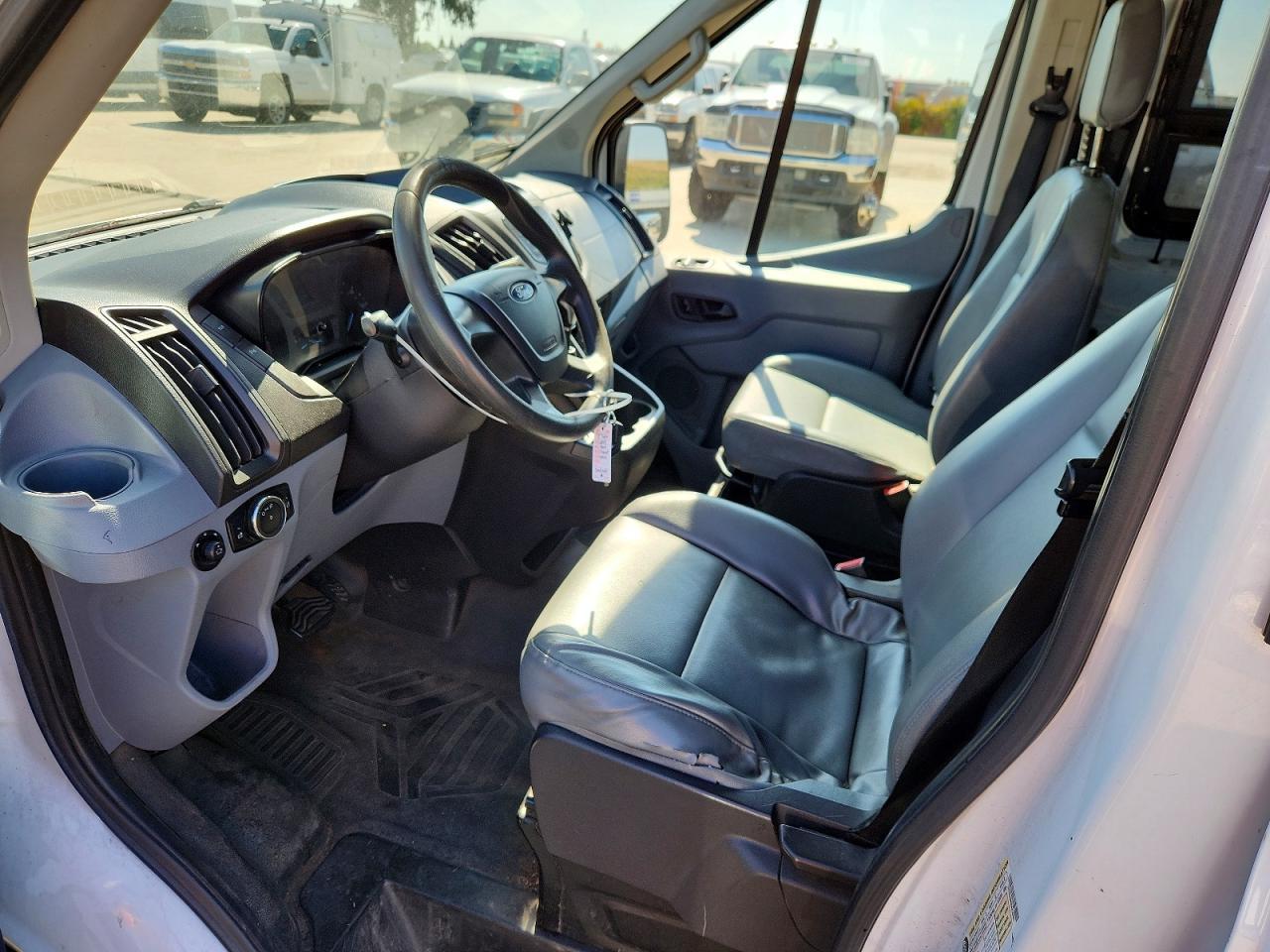 2016 Ford Transit T-150 - zdjęcie 7