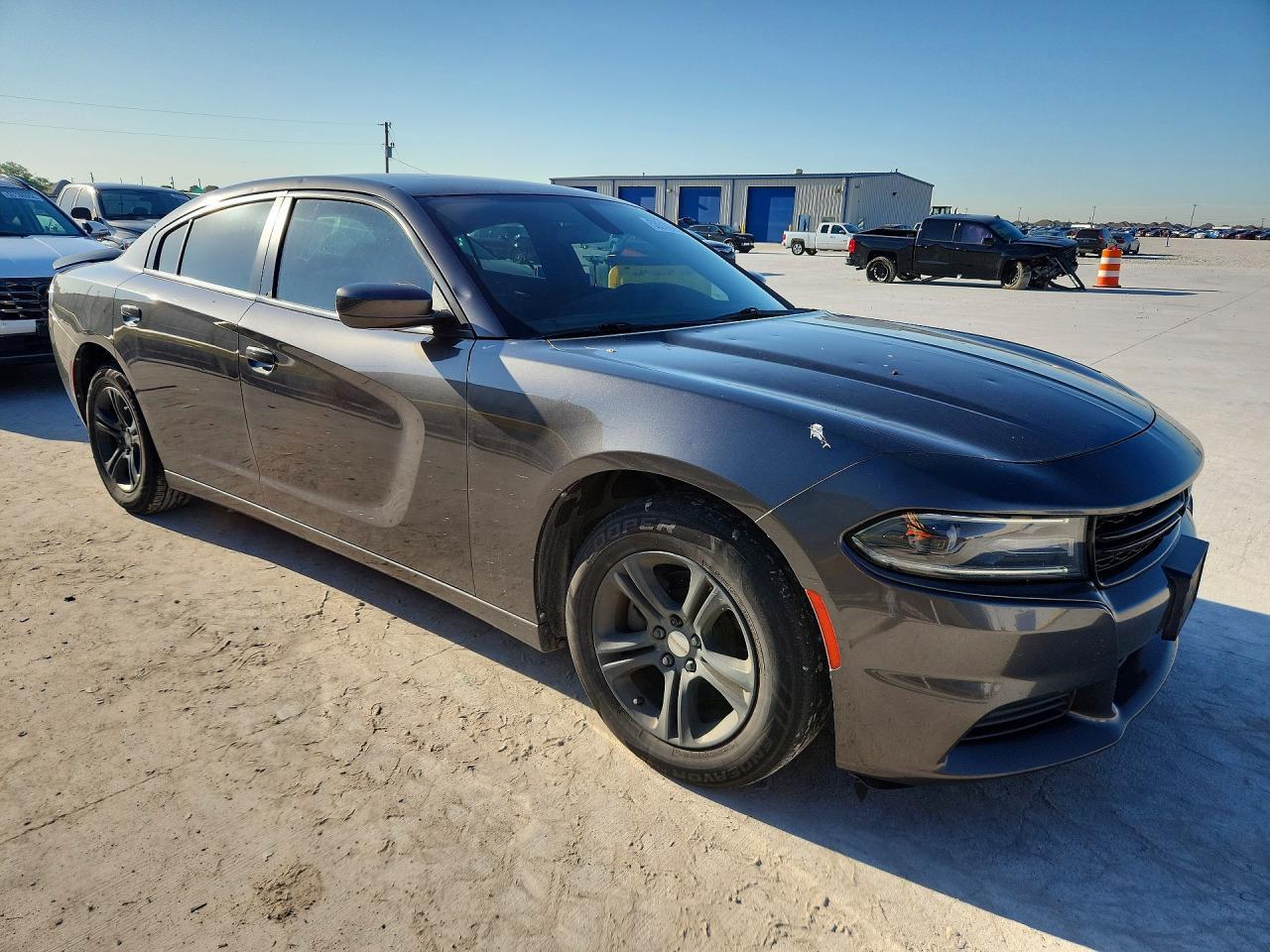 2019 Dodge Charger Sxt - zdjęcie 4