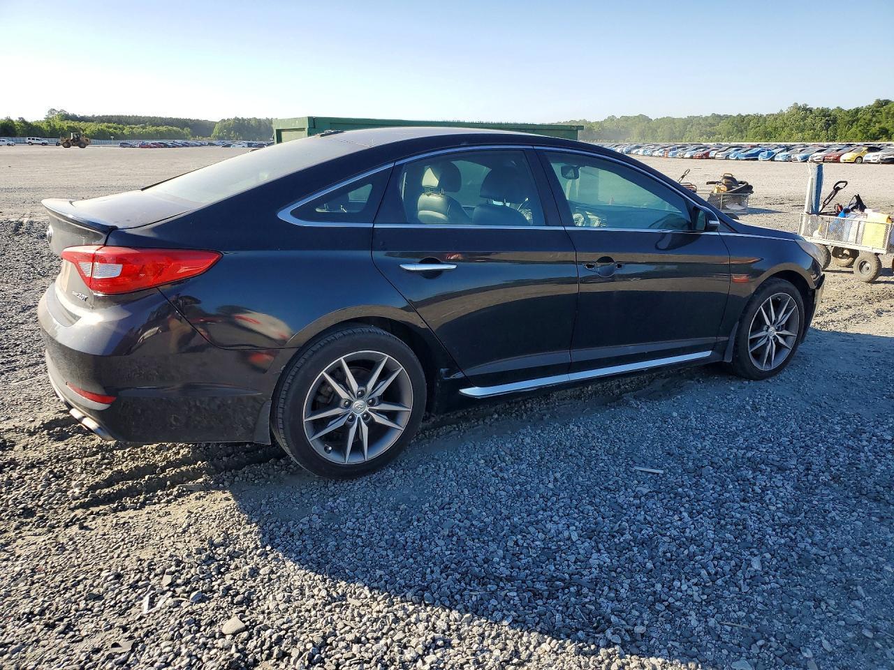 2015 Hyundai Sonata Sport 2.0T - zdjęcie 3