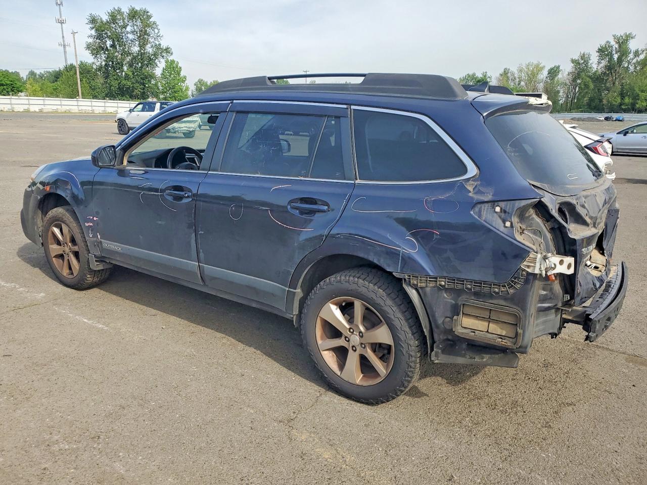 2013 Subaru Outback Premium - zdjęcie 2