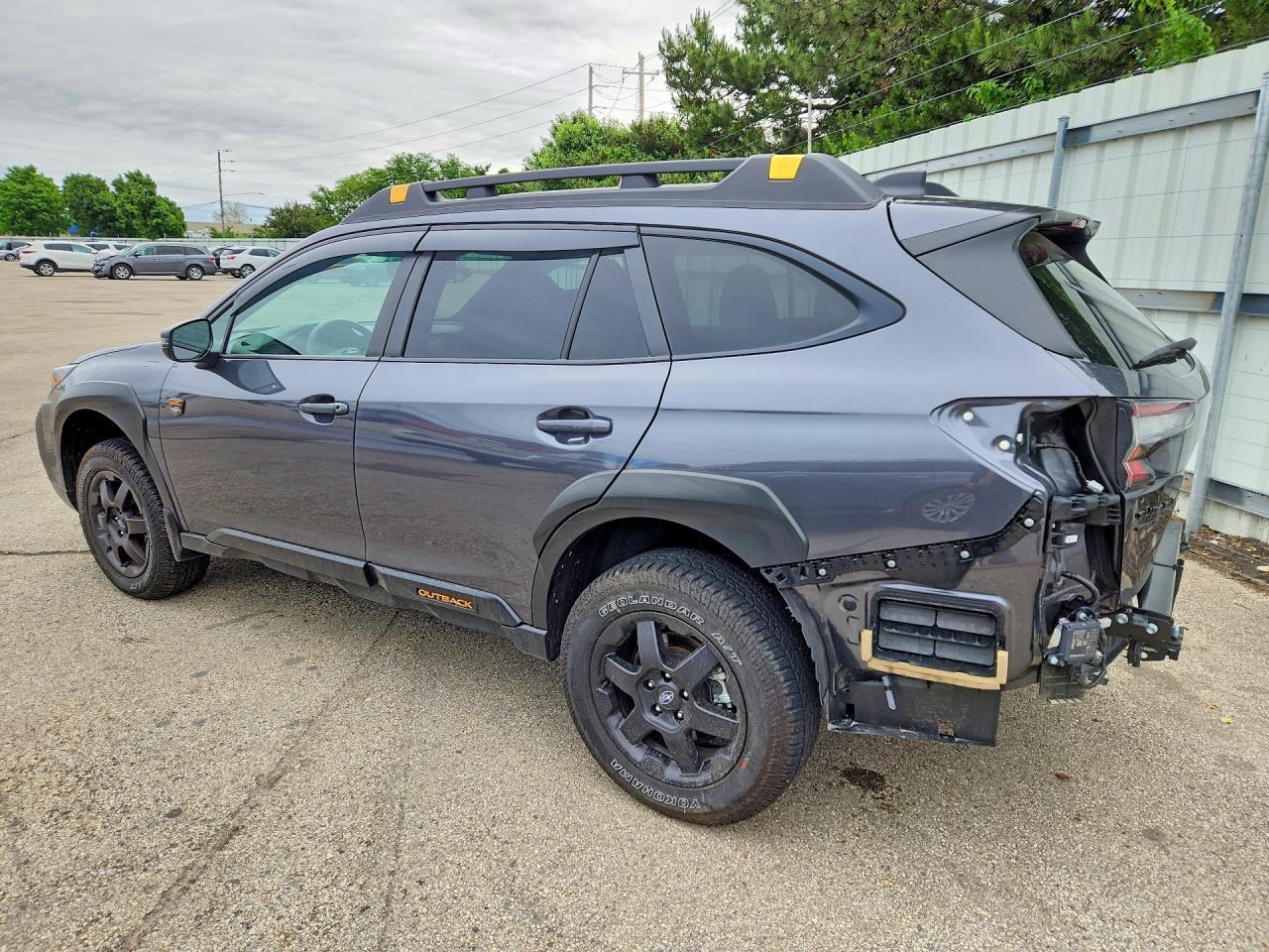 2025 Subaru Outback Wilderness - zdjęcie 2