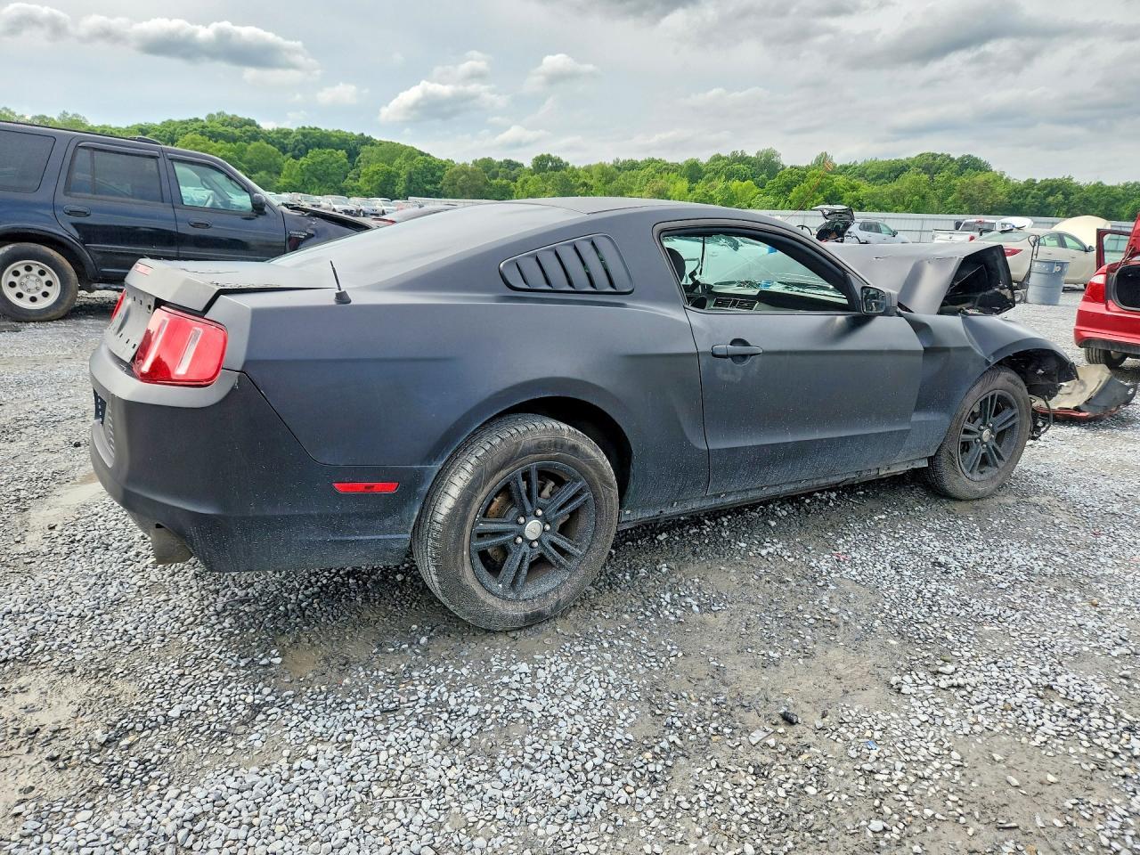 2013 Ford Mustang - zdjęcie 3