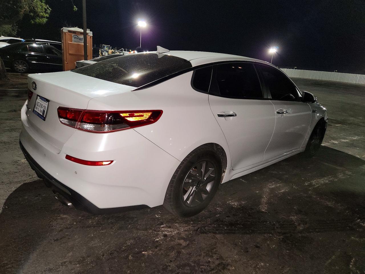 2020 Kia Optima Lx - zdjęcie 3
