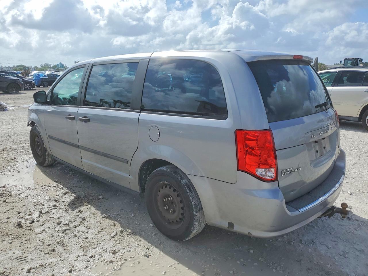 2013 Dodge Grand Caravan Se - zdjęcie 2