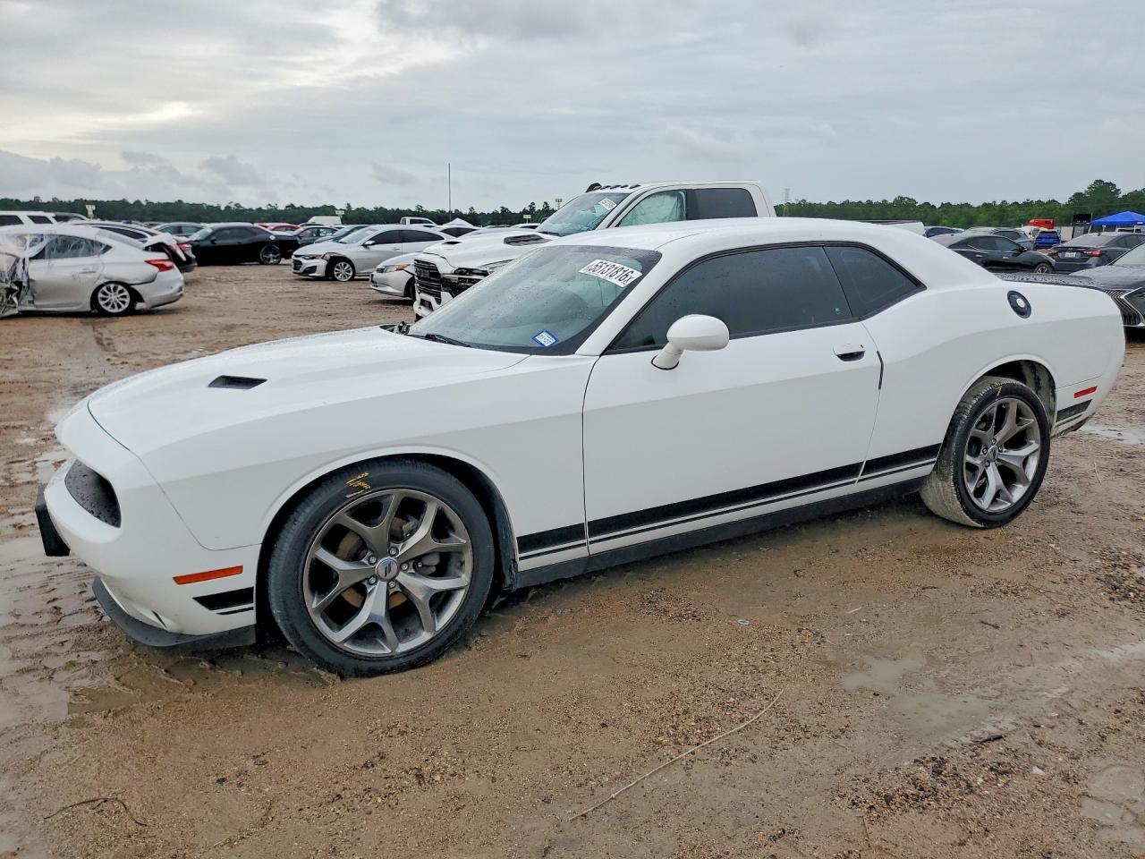 2017 Dodge Challenger Sxt - zdjęcie główne
