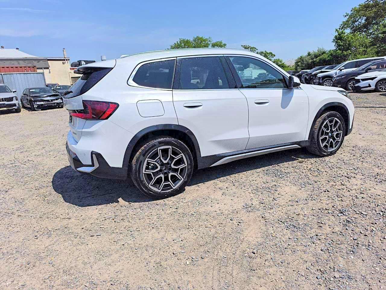 2026 BMW X1 xDrive28I - zdjęcie 4