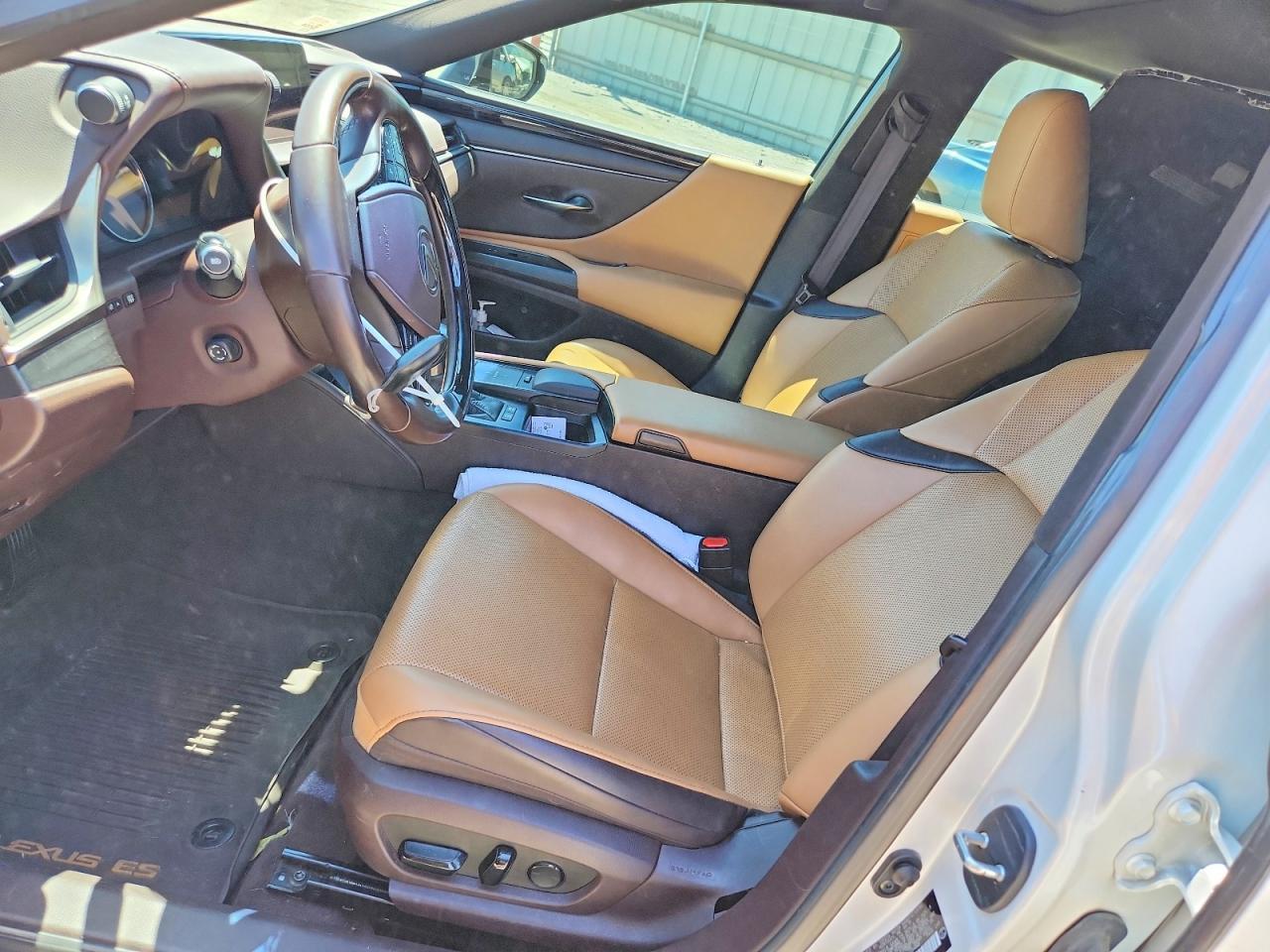2020 Lexus Es 300H - zdjęcie 7