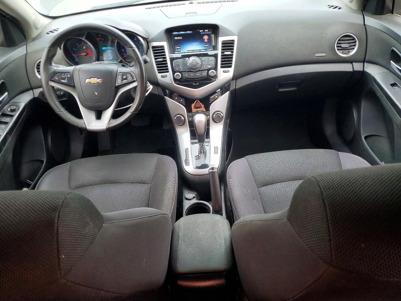 2014 Chevrolet Cruze - zdjęcie 8