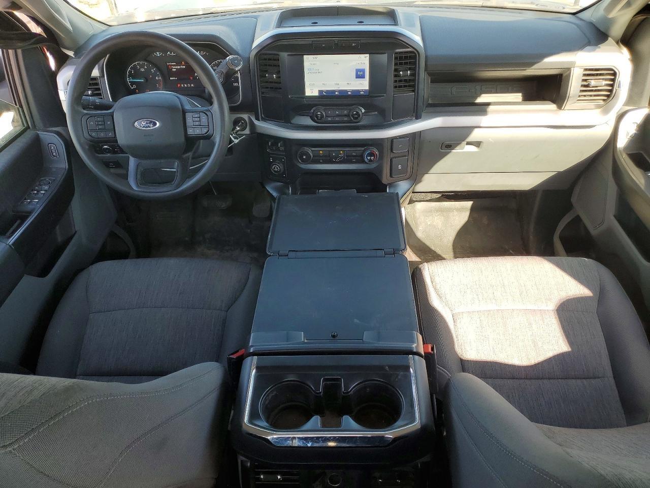 2022 Ford F150 Super Cab - zdjęcie 8