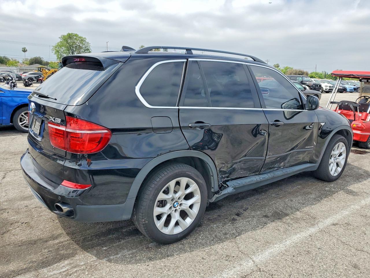 2013 BMW X5 xDrive35I - zdjęcie 3
