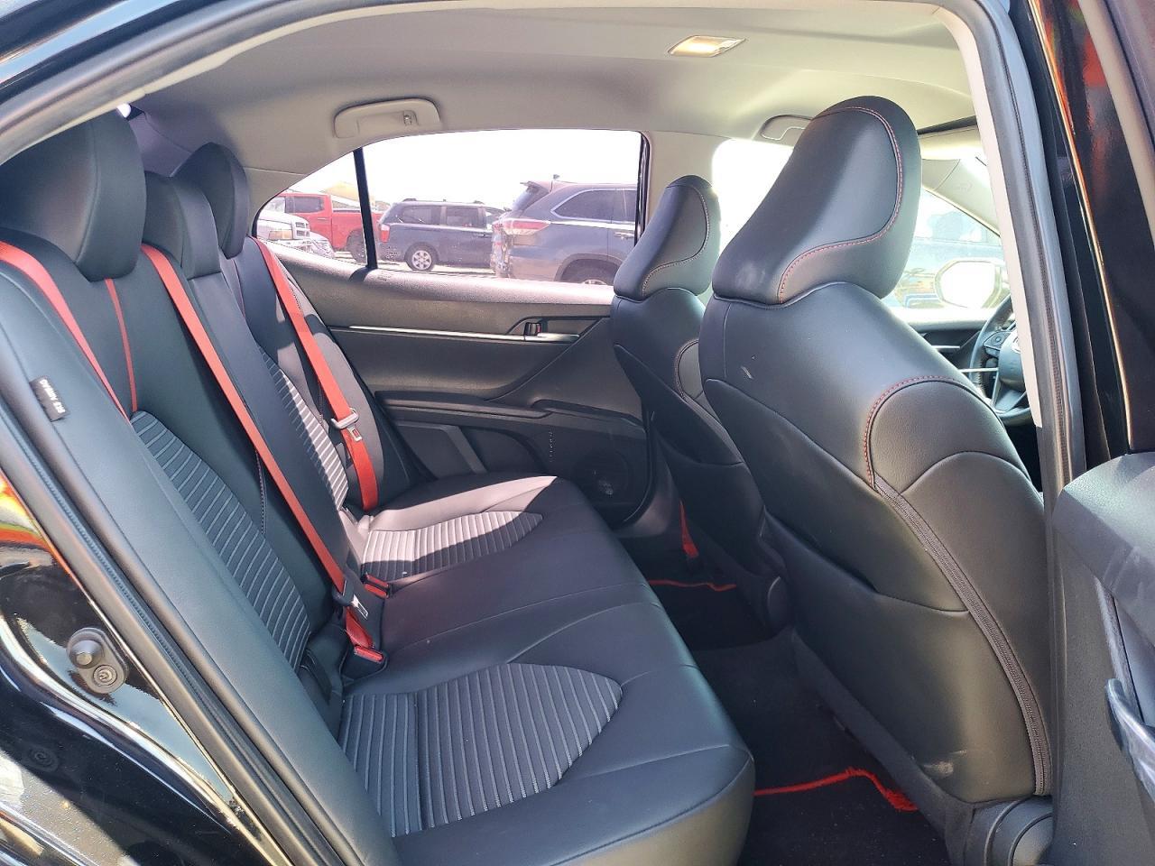 2022 Toyota Camry Trd - zdjęcie 10