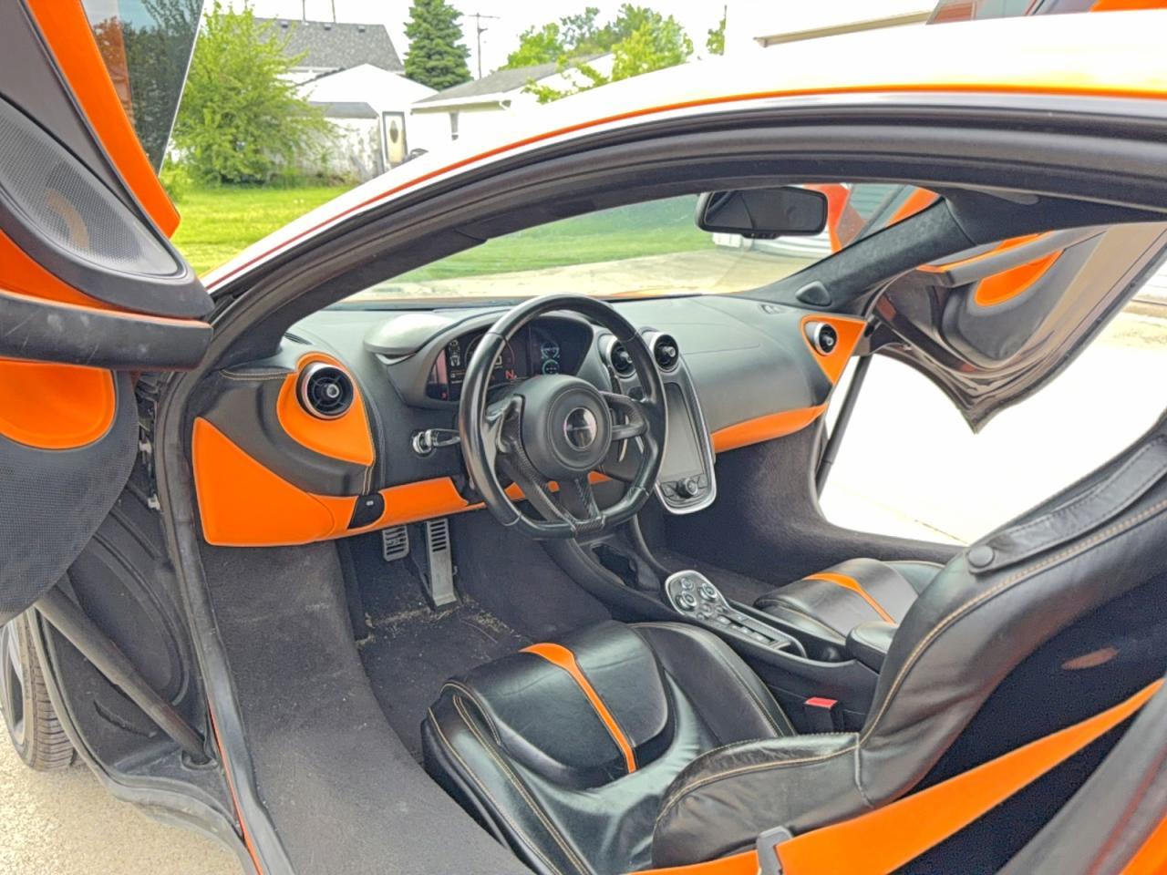 2016 Mclaren Automotive 570S - zdjęcie 9
