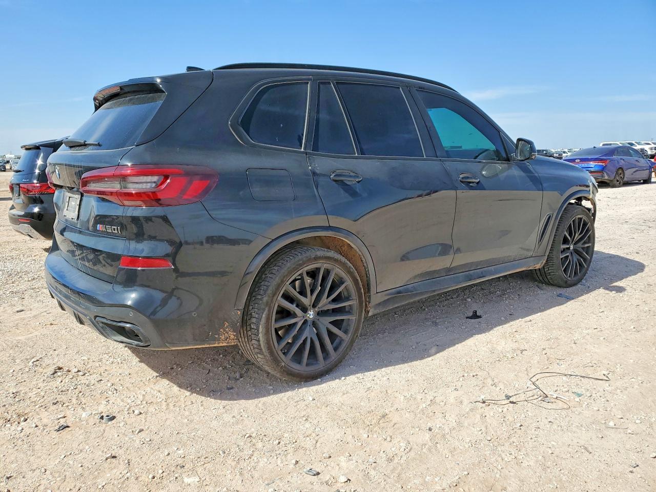 2022 BMW X5 M50I - zdjęcie 3