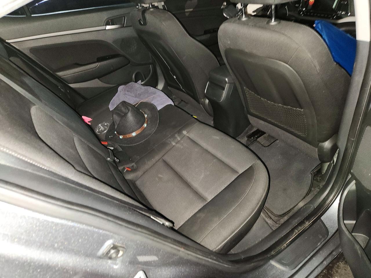 2018 Hyundai Elantra Value Edition - zdjęcie 11