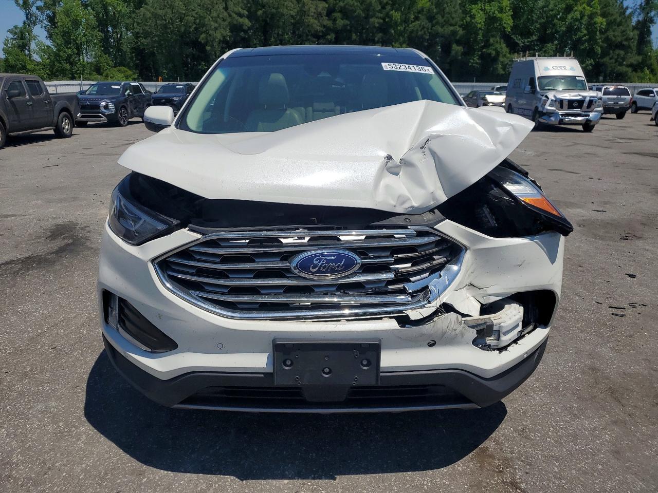 2020 Ford Edge Titanium - zdjęcie 5