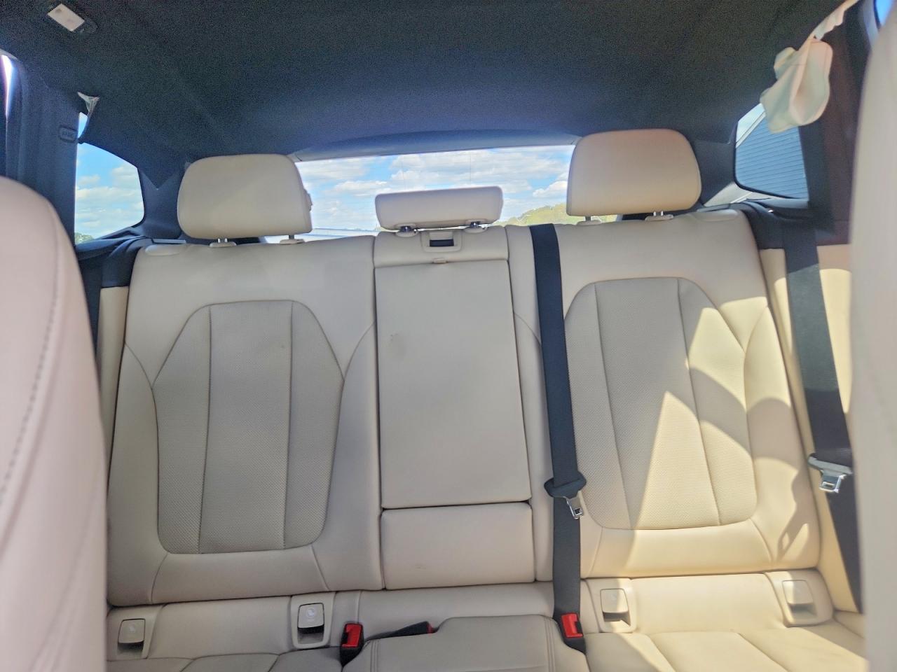 2023 BMW X3 xDrive30I - zdjęcie 10