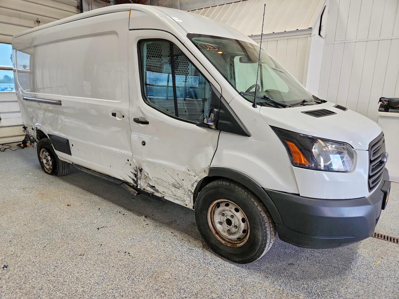 2019 Ford Transit T-250 - zdjęcie 4