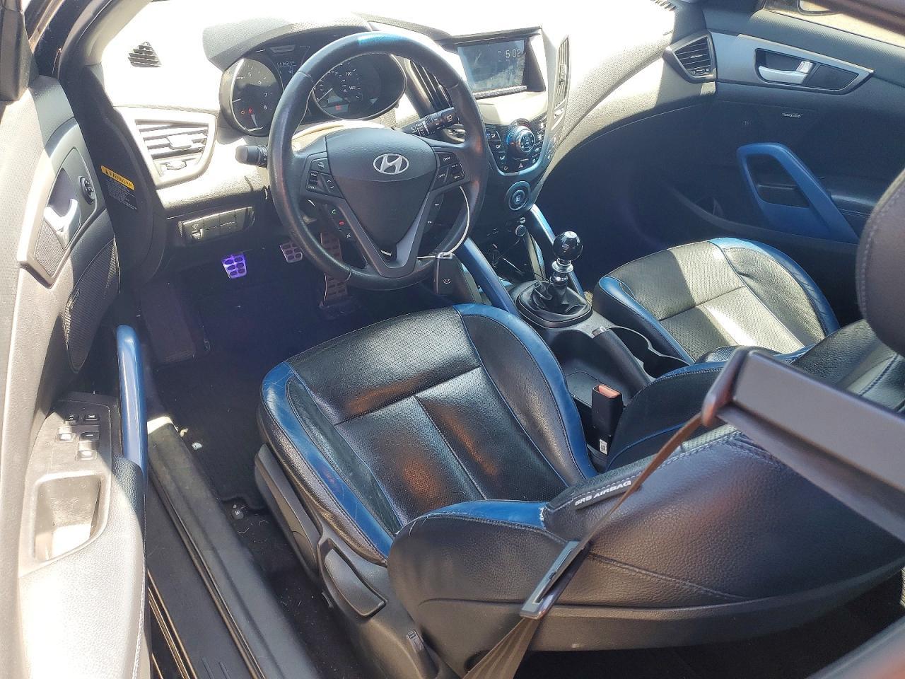 2014 Hyundai Veloster Turbo - zdjęcie 8