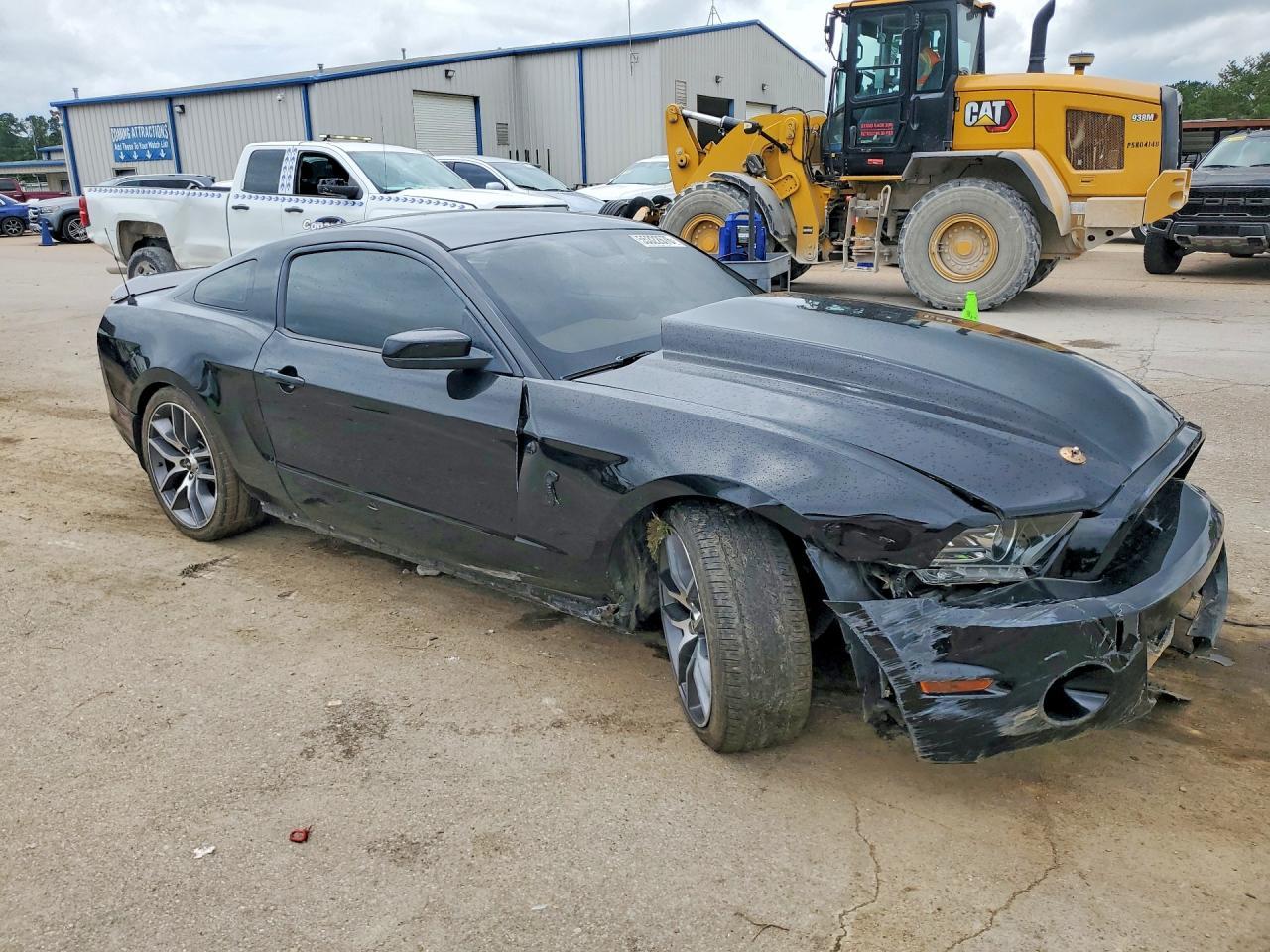 2013 Ford Mustang Shelby Gt500 - zdjęcie 4