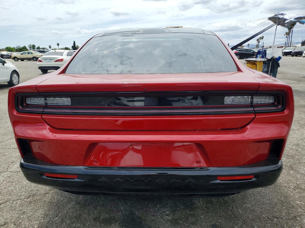 2025 Dodge Charger Daytona R - zdjęcie 6