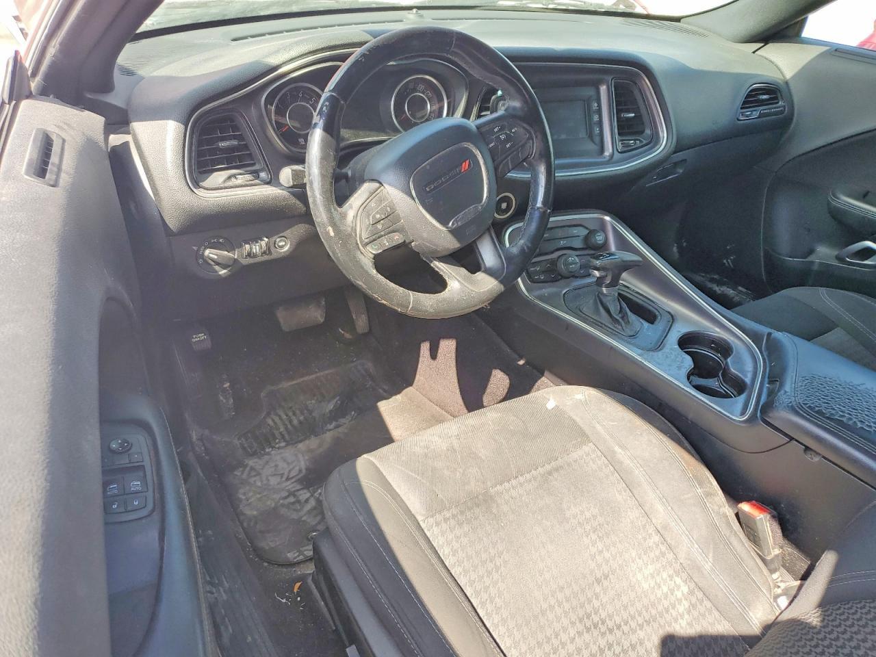 2016 Dodge Challenger Sxt - zdjęcie 8