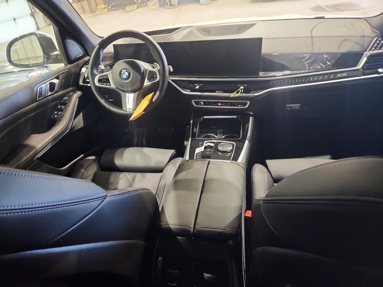 2024 BMW X5 xDrive40I - zdjęcie 8