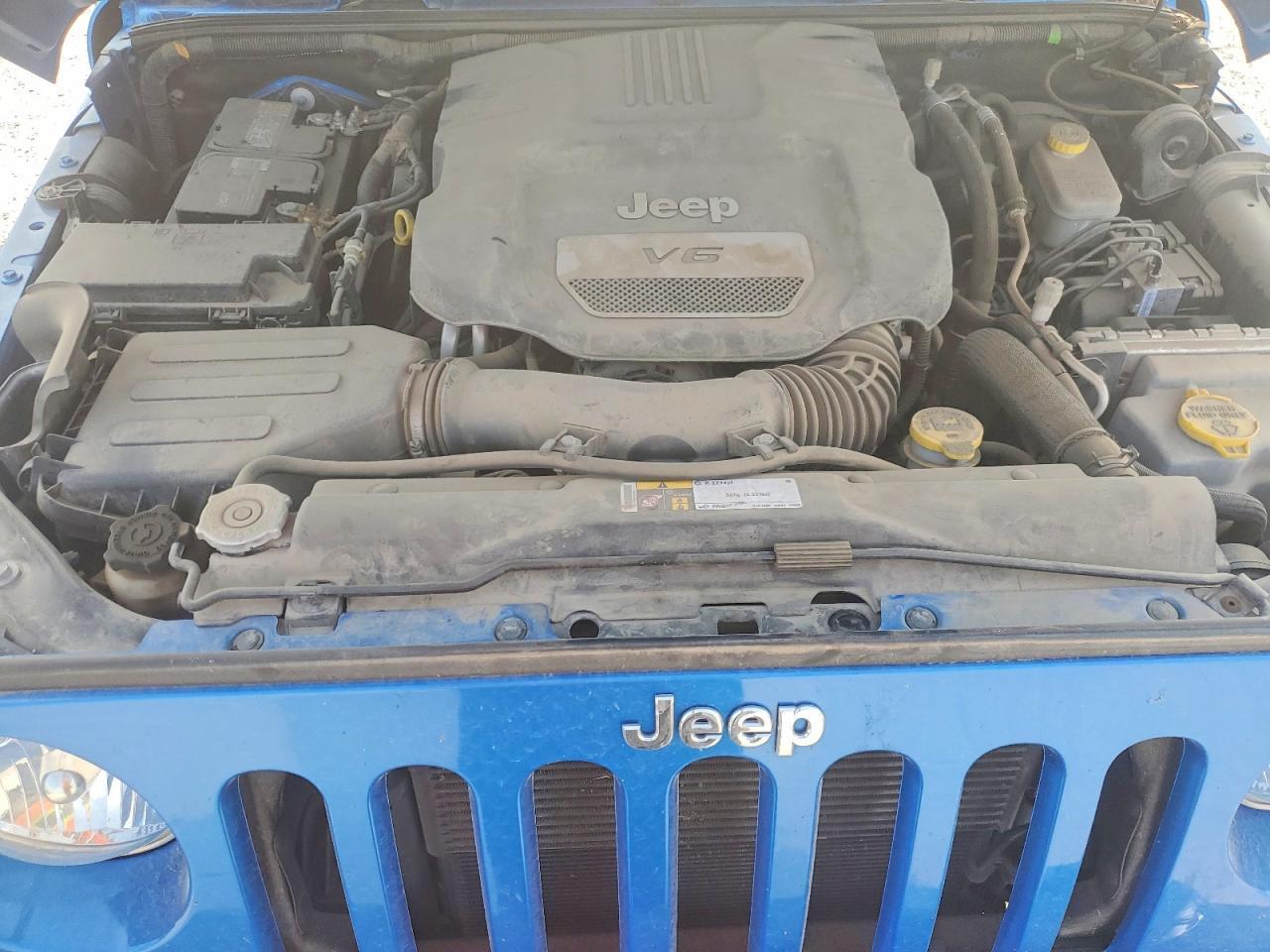 2016 Jeep Wrangler Unlimited Sport - zdjęcie 11