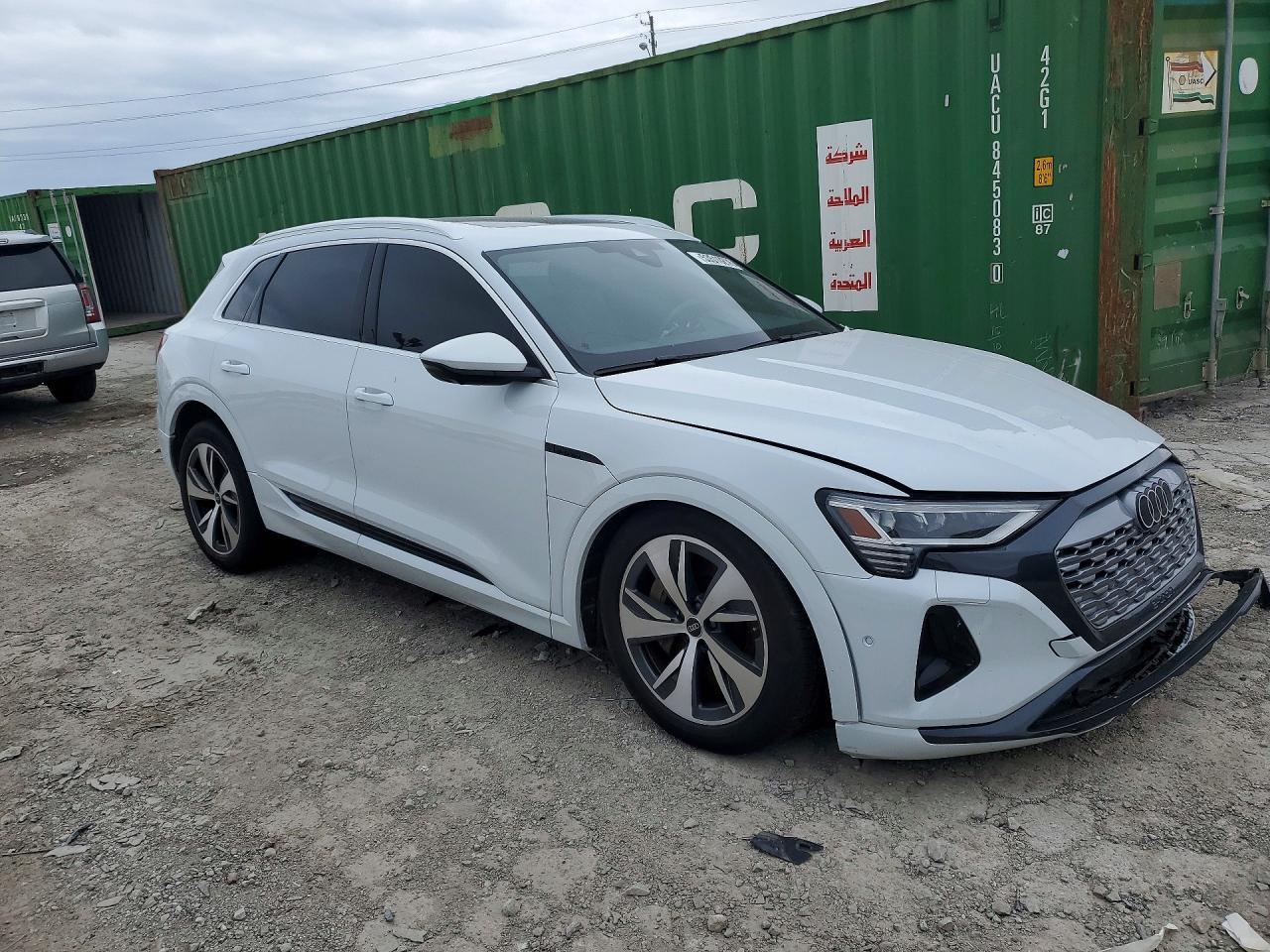 2024 Audi Q8 E-Tron Premium Plus - zdjęcie 4