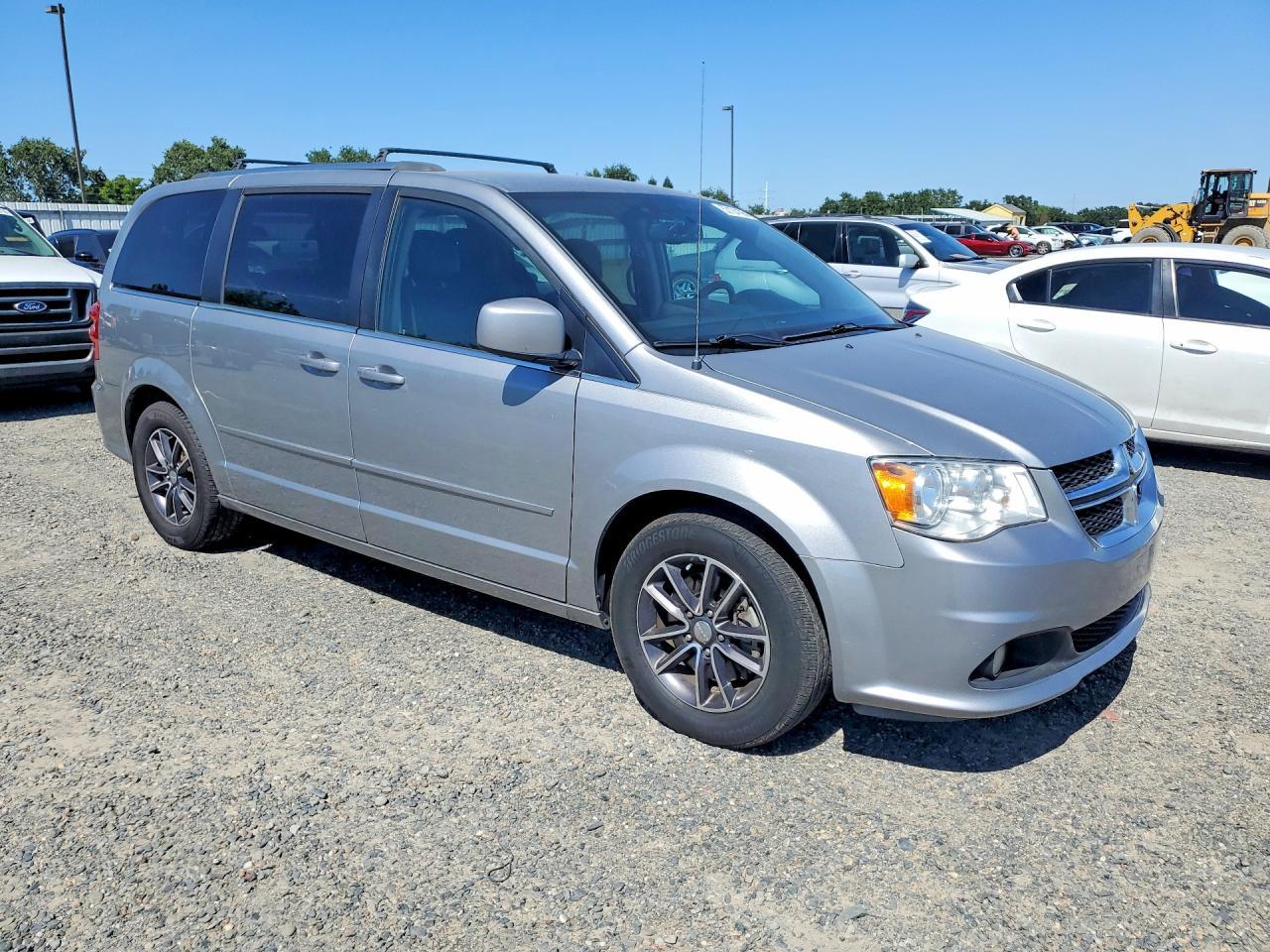 2017 Dodge Grand Caravan Sxt - zdjęcie 4