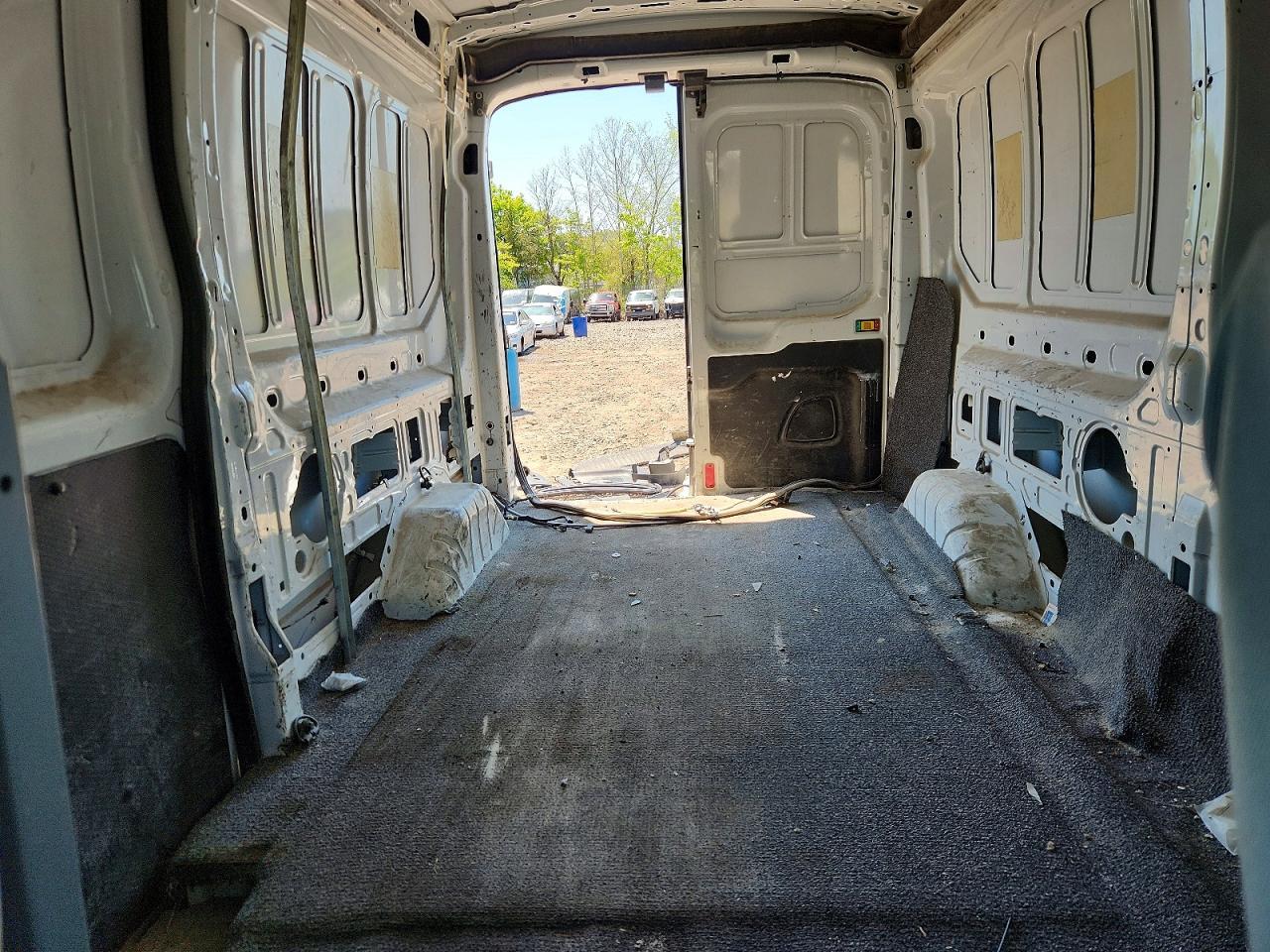 2018 Ford Transit T-150 - zdjęcie 10