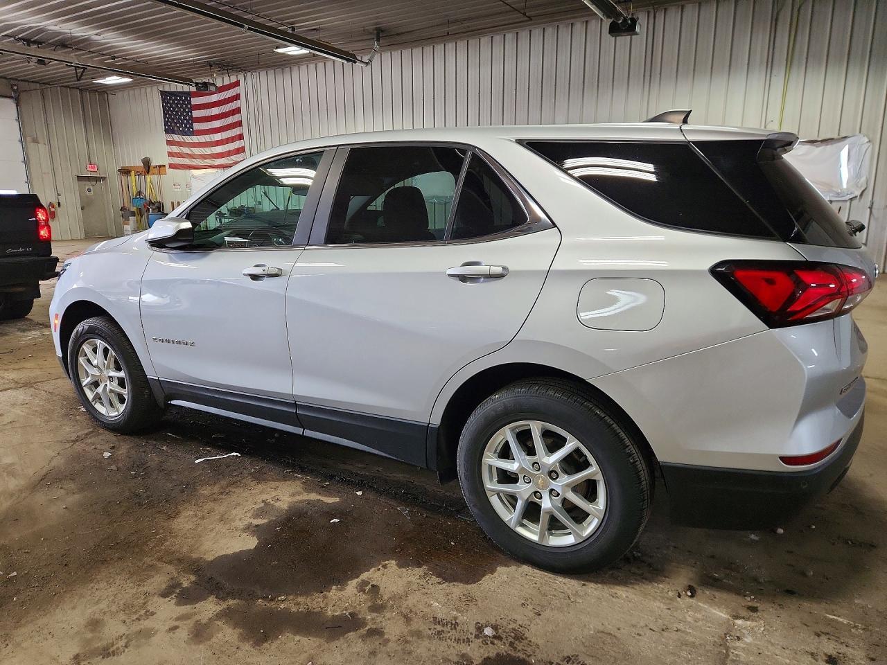 2022 Chevrolet Equinox Lt - zdjęcie 2