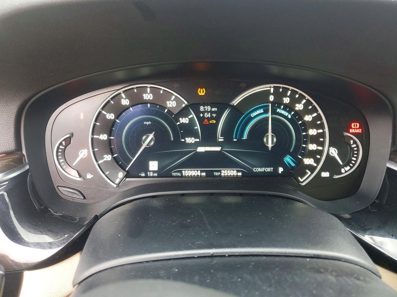 2019 BMW 530Xe - zdjęcie 9