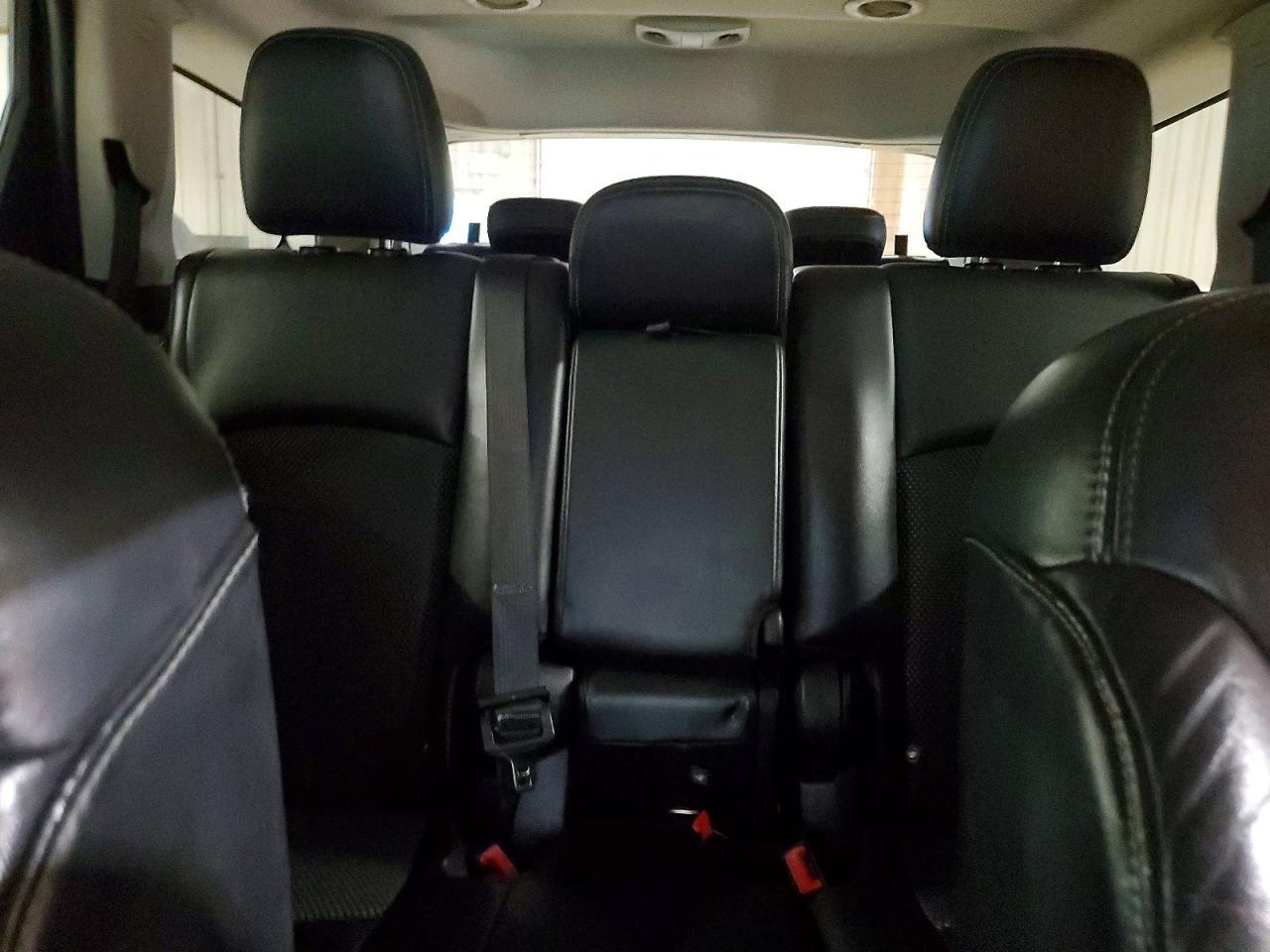 2015 Dodge Journey Crossroad - zdjęcie 10