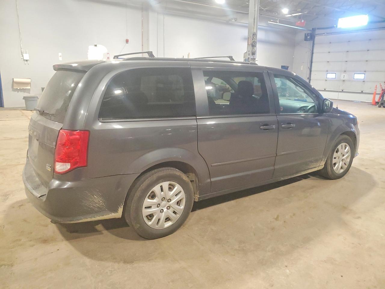 2016 Dodge Grand Caravan Se - zdjęcie 3