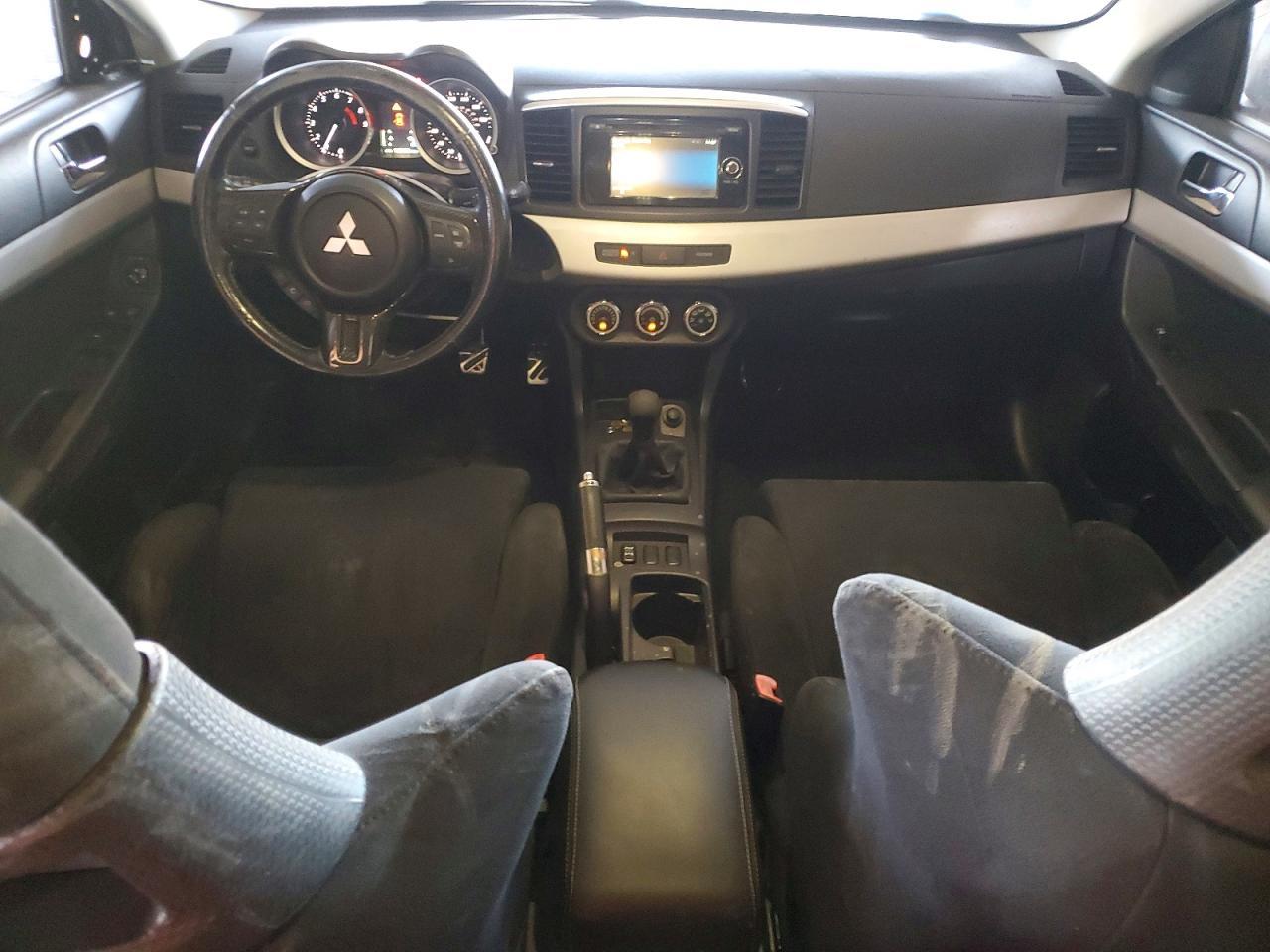 2015 Mitsubishi Lancer Evolution Gsr - zdjęcie 8