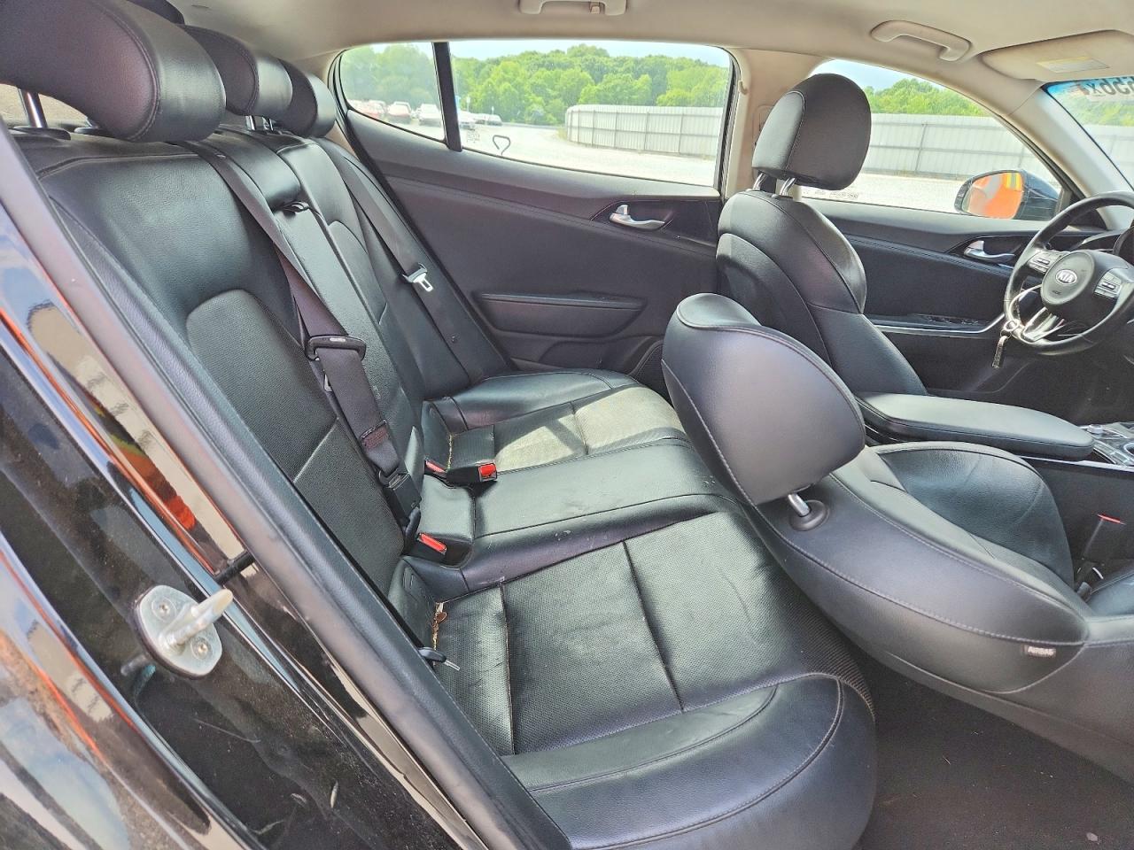 2018 Kia Stinger Base - zdjęcie 10