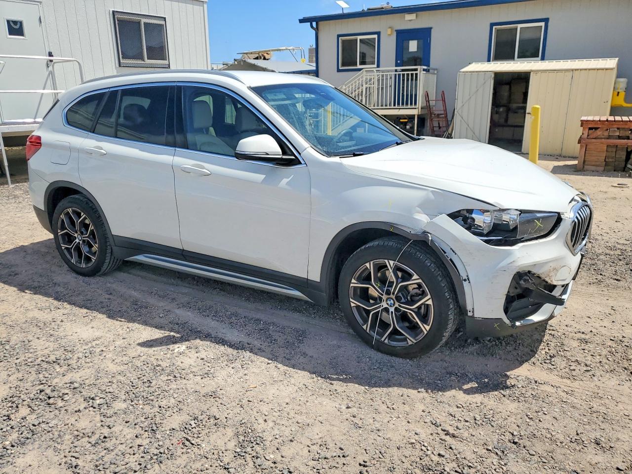 2020 BMW X1 Sdrive28I - zdjęcie 4
