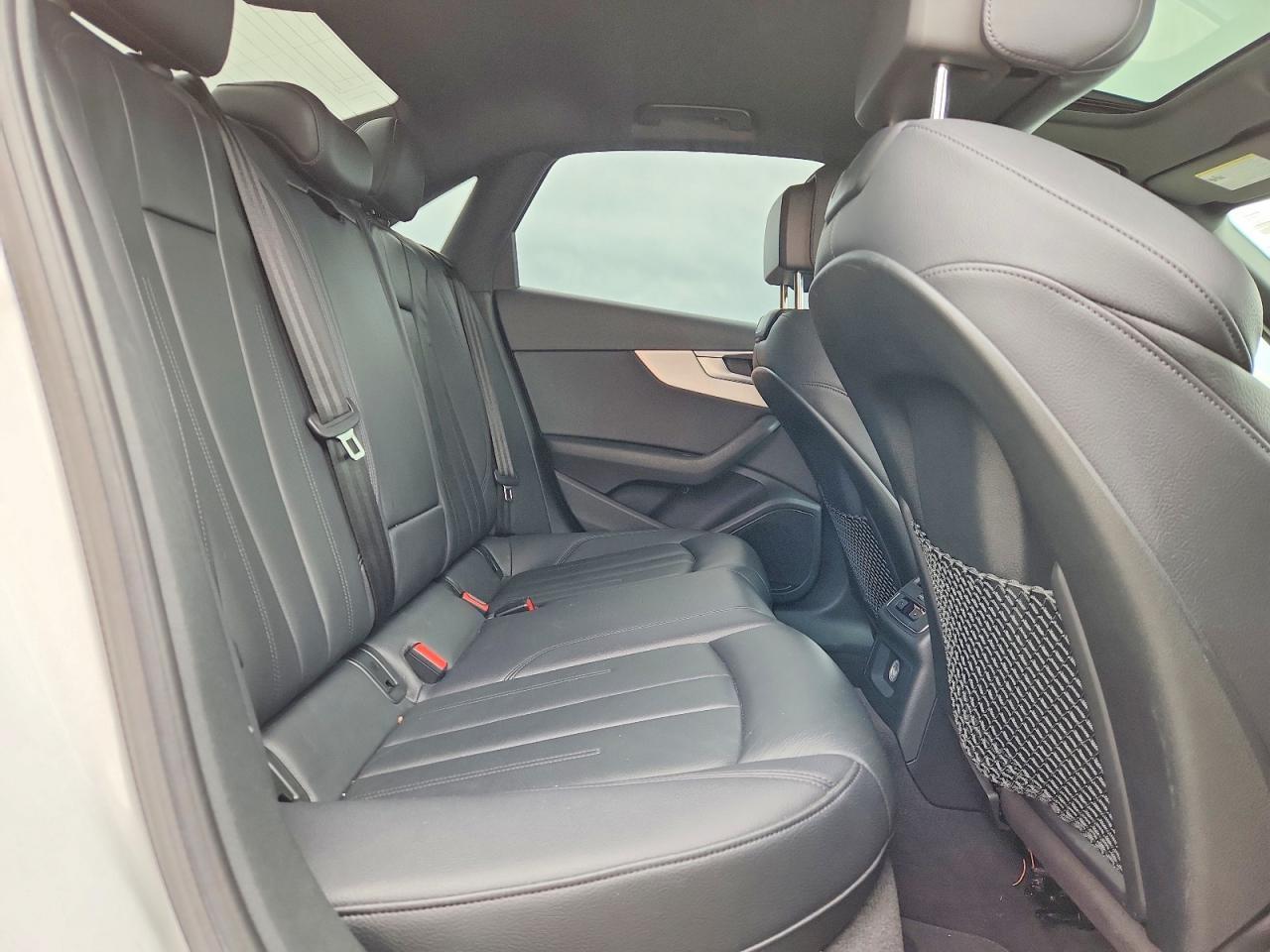 2018 Audi A4 Premium Plus - zdjęcie 10