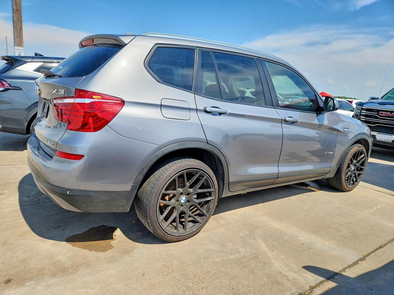 2015 BMW X3 xDrive28I - zdjęcie 3