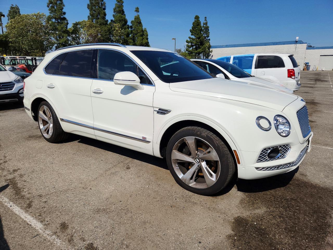 2018 Bentley Bentayga - zdjęcie 4