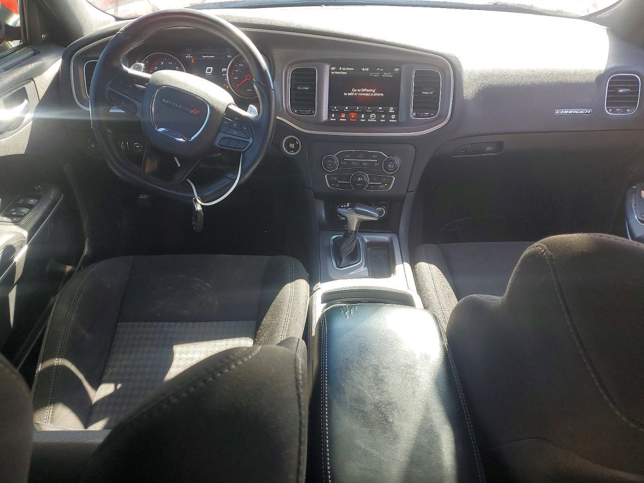 2021 Dodge Charger - zdjęcie 8