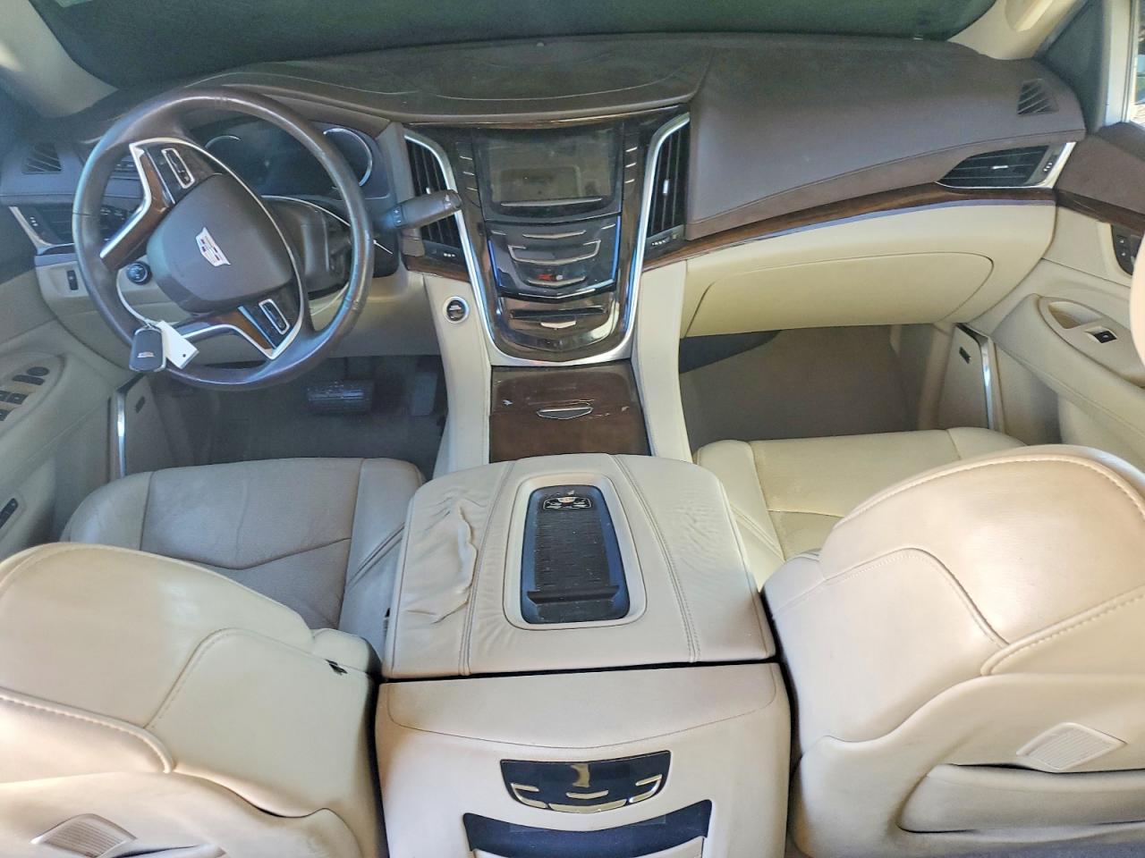 2017 Cadillac Escalade Luxury - zdjęcie 8