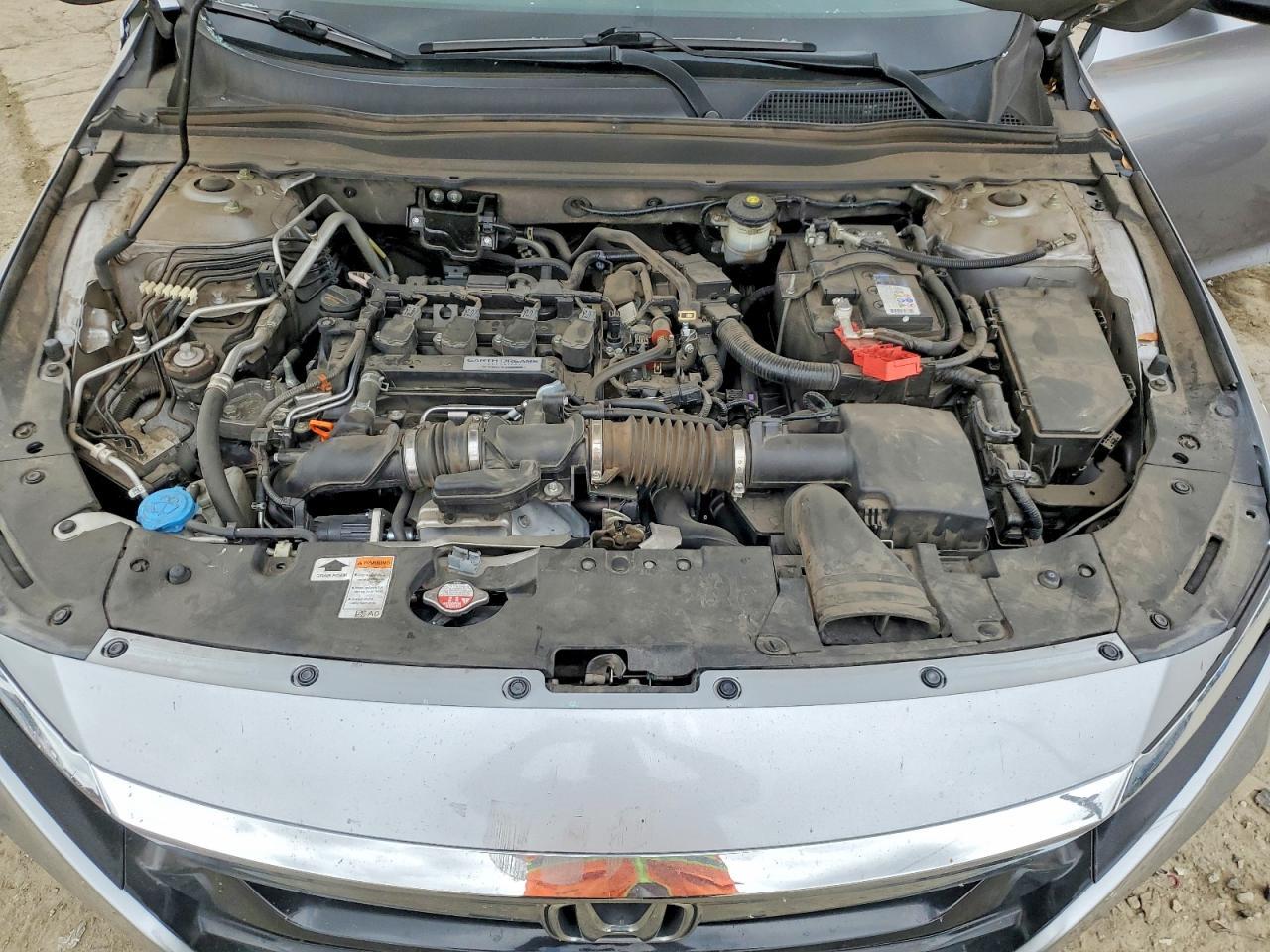 2020 Honda Accord Lx - zdjęcie 11